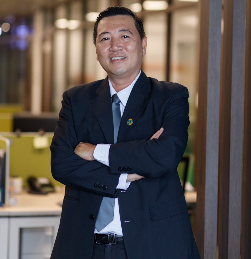 PHÙNG NGỌC KIM, Executive Lawyer